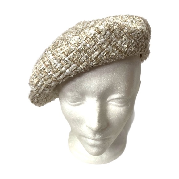 stradivarius Accessories - Stradivarius White/Cream/Gold Tweed Beret M